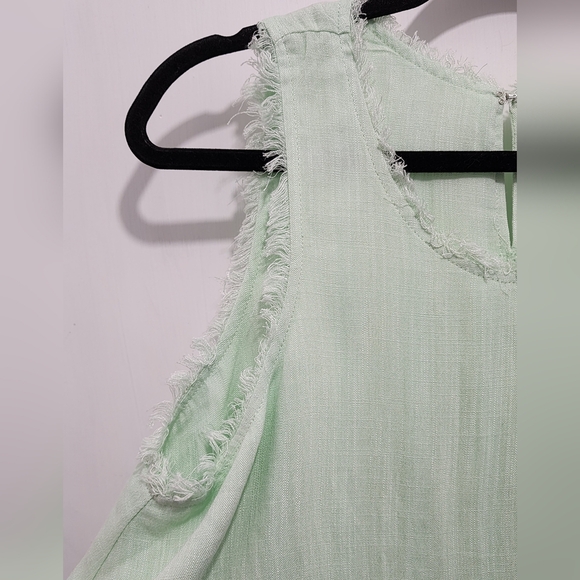 Altar'd State Cropped Mint Green Frayed‎ Edge Tank Size Medium - Picture 2 of 6